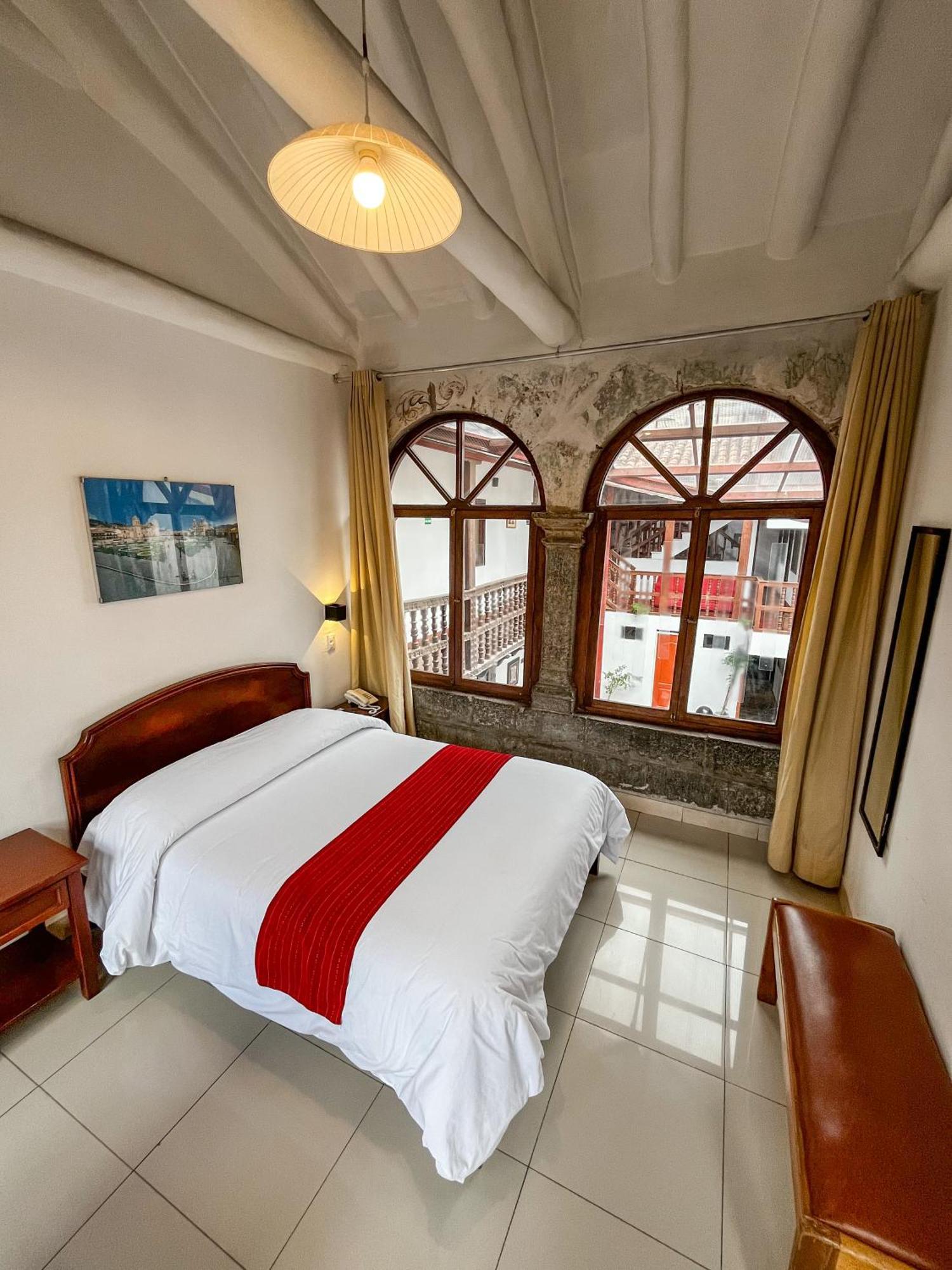 Hotel Cusco Plaza Saphi Exteriör bild